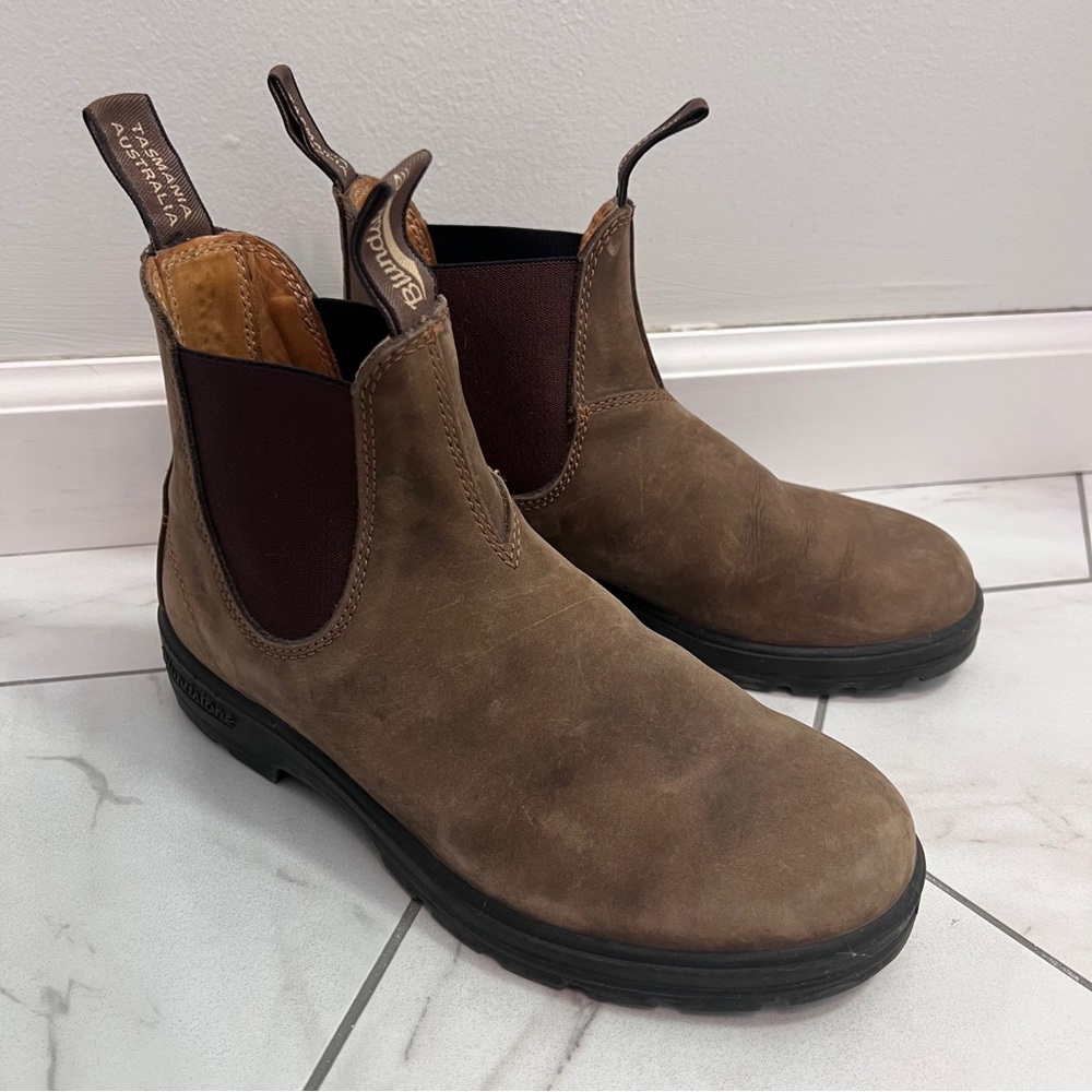 Blundstone 585 Rustic Brown Premium Leather Chelsea Boots Size 8 Womens